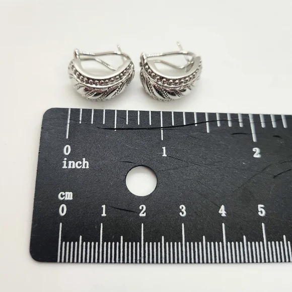 Judith Ripka Sterling Silver Earrings Chunky Wide Half Hoop Huggie Cable Classic - Picture 8 of 8